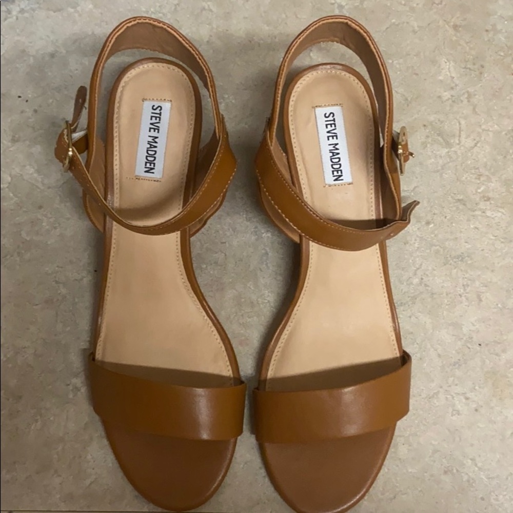 NEW Steve Madden Graze Wedge Sandal